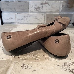 Born Women's Ballet Flats Women's Size 7 Tan Leather Knot Bow Shoe